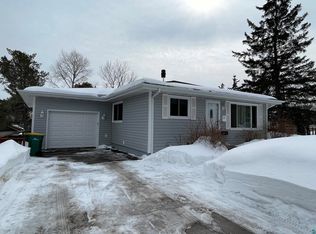 5214 Ivanhoe St, Duluth, MN 55804