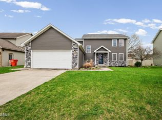 1463 Misty Oaks Dr, Findlay, OH