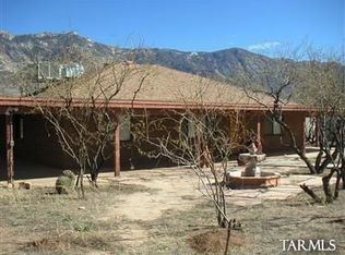 15736 N Pharlap Rd, Tucson, AZ 85739