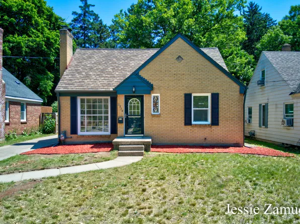 2534 Brooklyn Ave SE, Grand Rapids, MI 49507