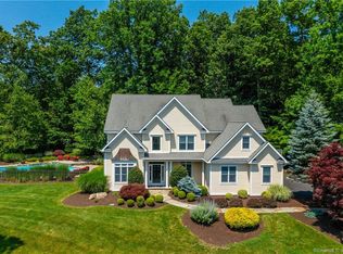 11 Clapboard Ridge Rd, Sandy Hook, CT 06482