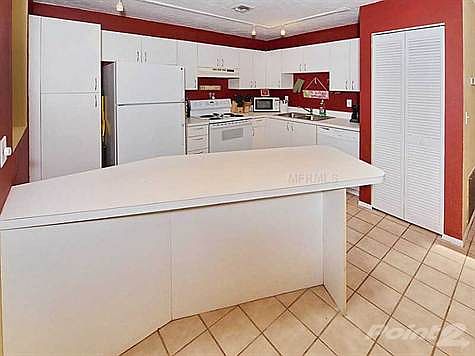 5th image of 4540 Park Lake Ter N #19
