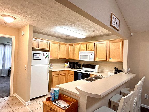 2nd image of 1385 S Donahue Dr APT 5201