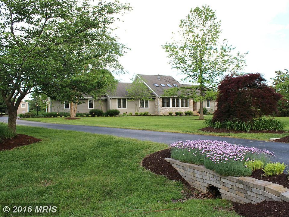 1st image of 54 Prospect Bay Dr W