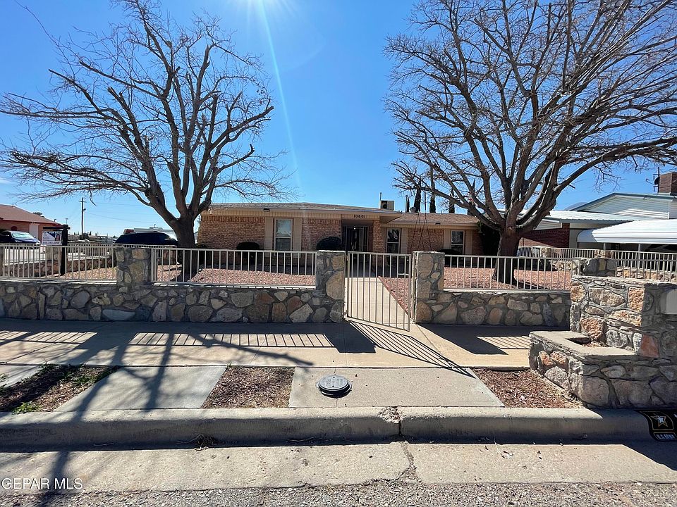 1st image of 10601 Holmes Dr