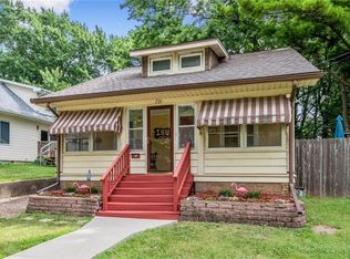 731 40th St, Des Moines, IA 50312