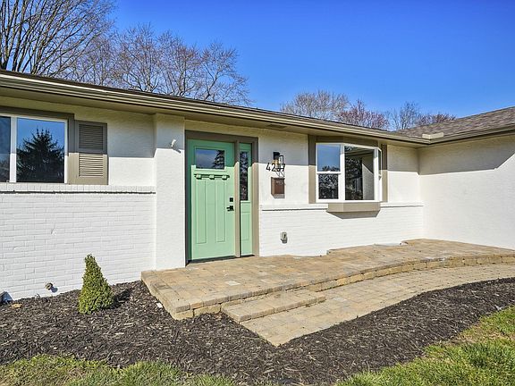 3rd image of 4207 Kenridge Dr