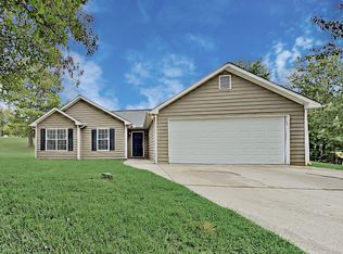 3511 Freeport Dr, Flowery Branch, GA 30542