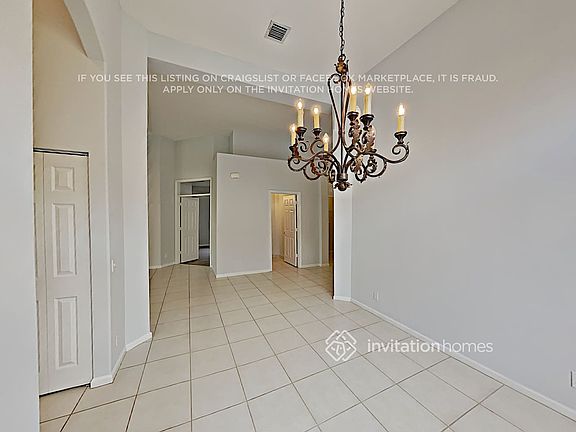 3rd image of 213 Palm Cir