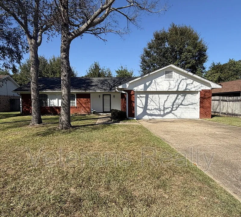 2078 Camp Wilkes Rd