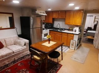 544 S Douglas St #B, Salt Lake City, UT 84102