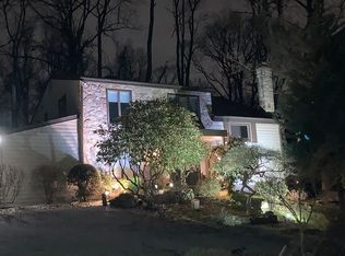 3209 Sawmill Rd, Newtown Square, PA 19073