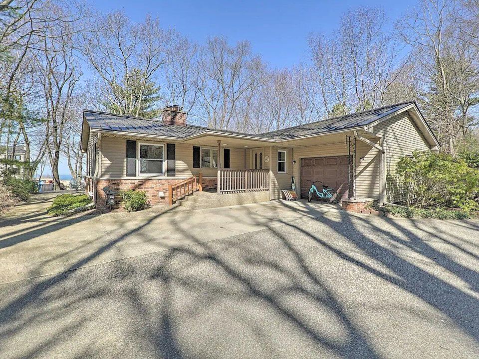 4183 N Lakeshore Dr, Holland, MI 49424 Zillow