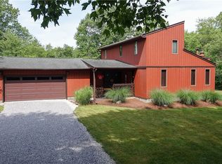 11819 Alpha Rd, Hiram, OH 44234