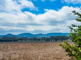 144 Tablerock Dr, Center Pt, TX 78010