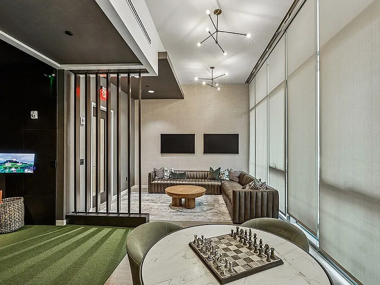 Vertis Green Hills — Photo 21