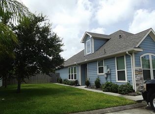 2801 Sand Dune Dr, Seabrook, TX 77586