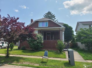 130 Maple Blvd, Monroe, MI 48162