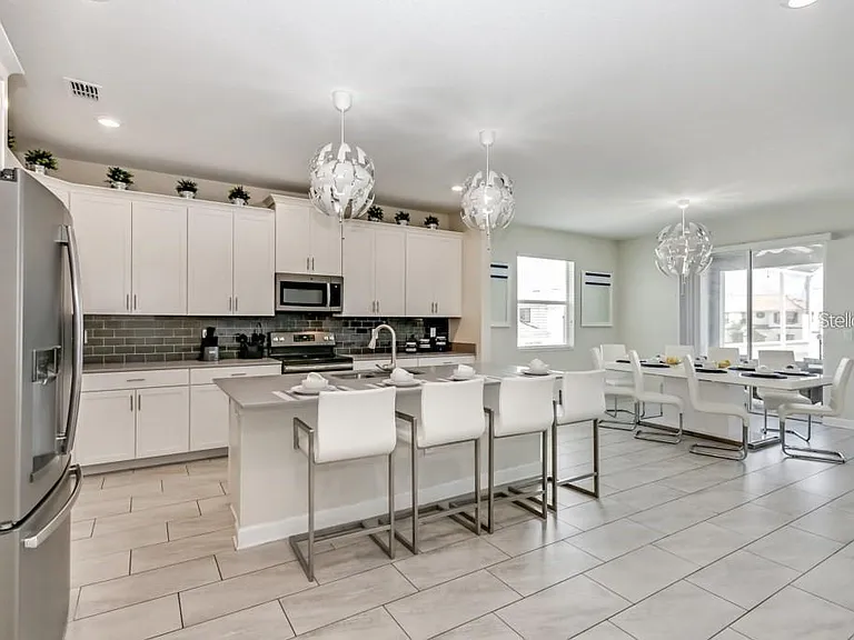 1561 Flange Dr — Photo 9