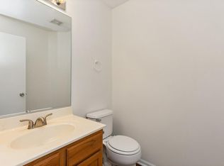 3123 Impressions Dr, Lake In The Hills, IL 60156