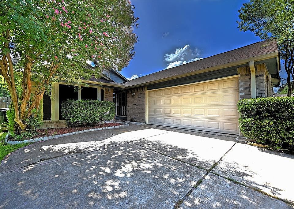 1st image of 1811 Windy Knoll Dr
