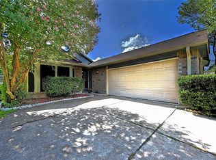 1811 Windy Knoll Dr, Houston, TX 77084