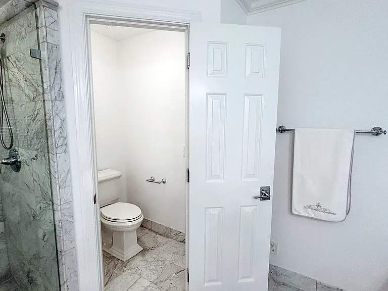 125 Ludwell Ct — Photo 40