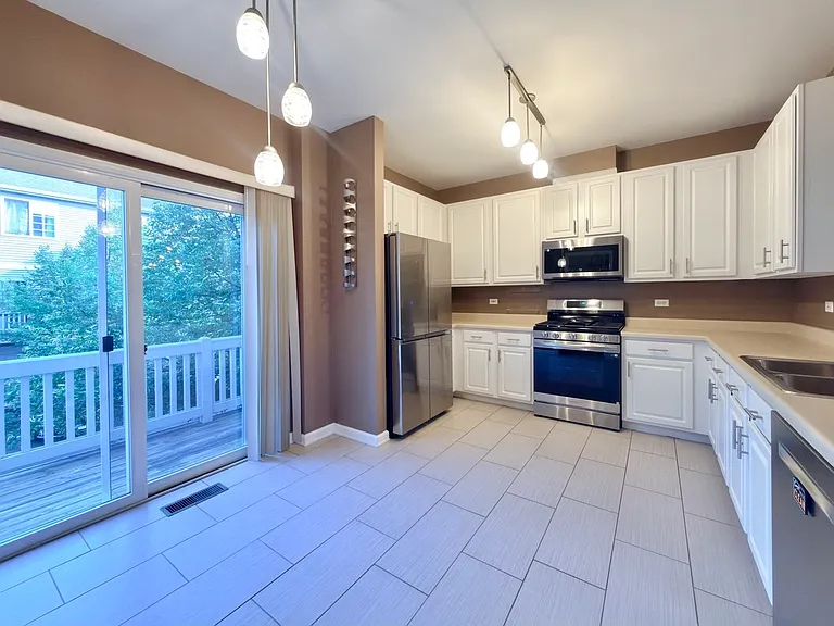 2263 Daybreak Dr #2263 — Photo 6