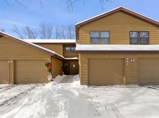 985 Babcock St APT 3, Neenah, WI 54956