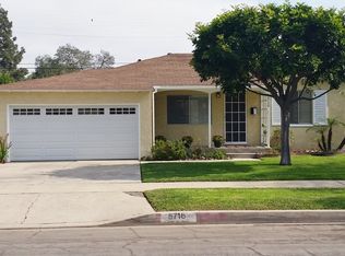 5716 E Parkcrest St, Long Beach, CA 90808