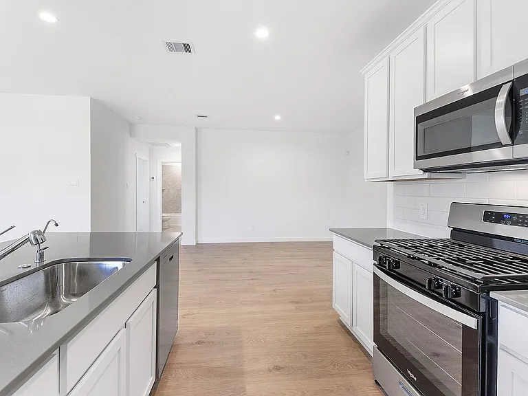 3203 Langley Bend Ln — Photo 11