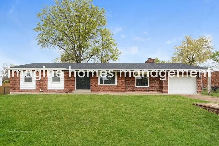 5365 Butler Hill Estates Dr — Photo 2