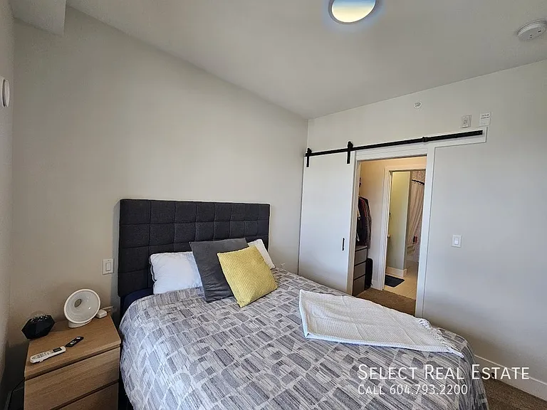 45511 Campus Dr #610 — Photo 10