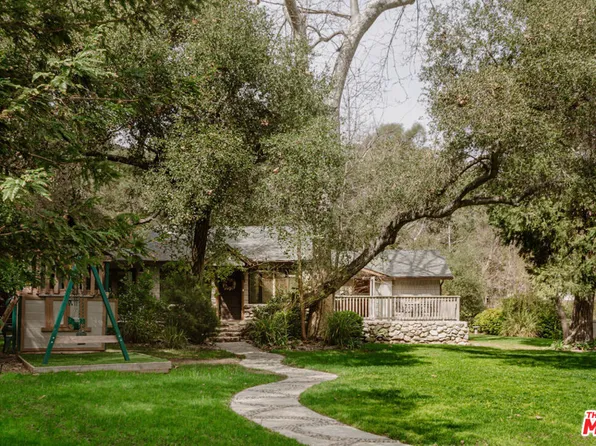 1290 Oakwood Dr, Topanga, CA 90290