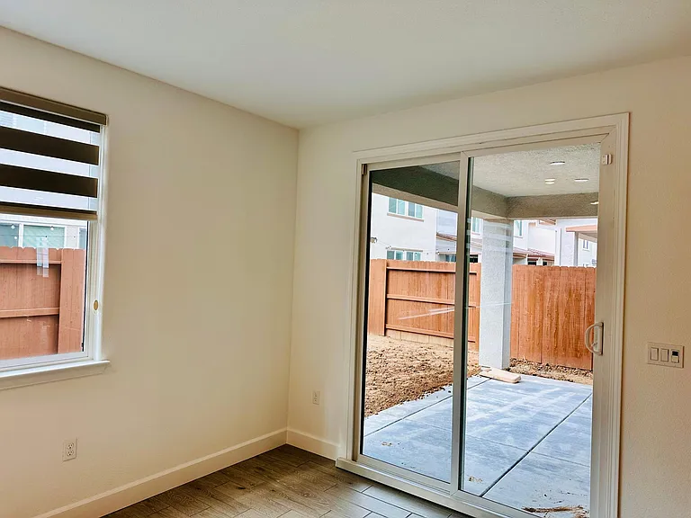 4033 Knobby Crest Way — Photo 33