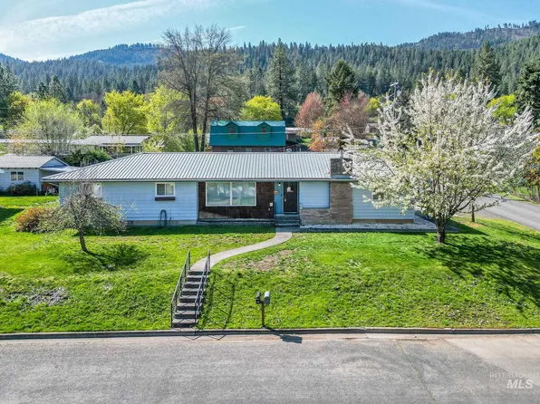 12774 Vista Ave, Orofino, ID 83544