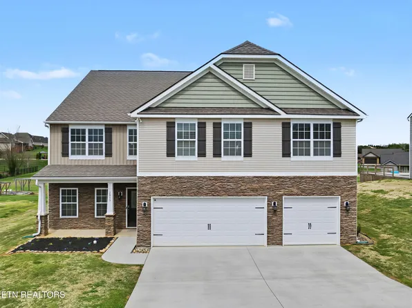 2853 Alden Glenn Ct, Sevierville, TN 37876