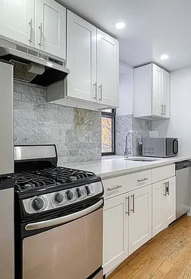 Rented by City Connections Realty | media 23