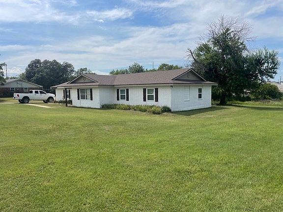 2nd image of 130 Castleman Cir