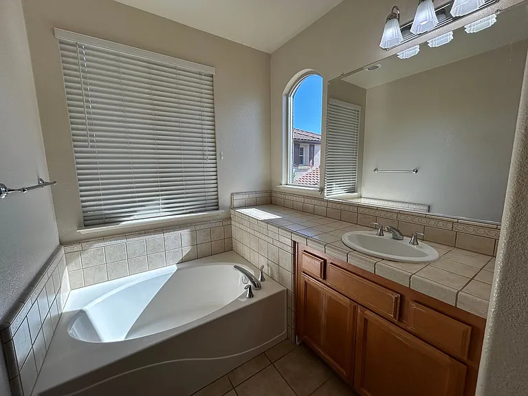 3286 Southerland Rd — Photo 20