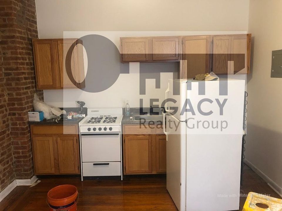 1st image of 168 Sherman Ave APT 38
