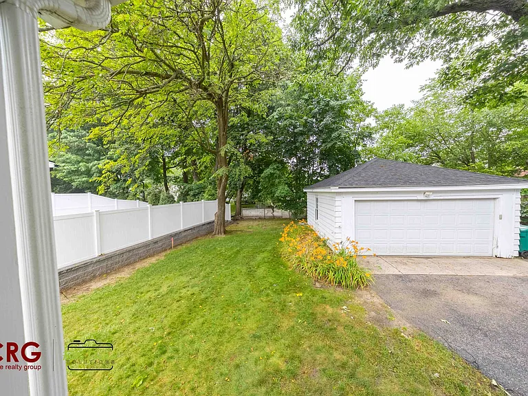 21 Salisbury Rd #1 — Photo 21