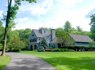 24 Saratoga Farm Rd, Malta, NY 12020