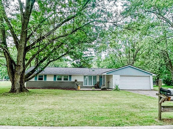 2nd image of 6125 Salge Dr