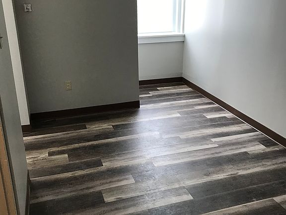 5th image of 26 Maple St #5