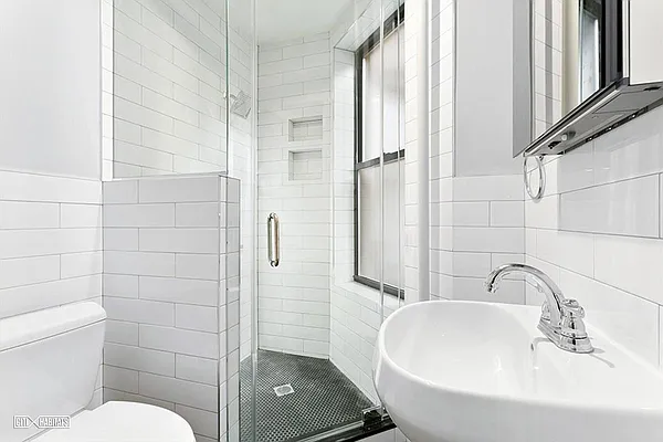 Rented by Corcoran | media 18