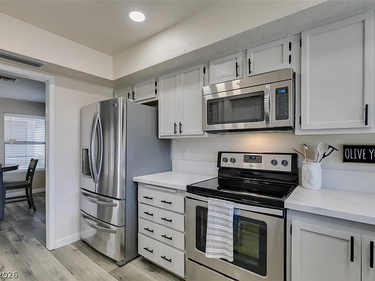 2587 Swan Ln — Photo 21