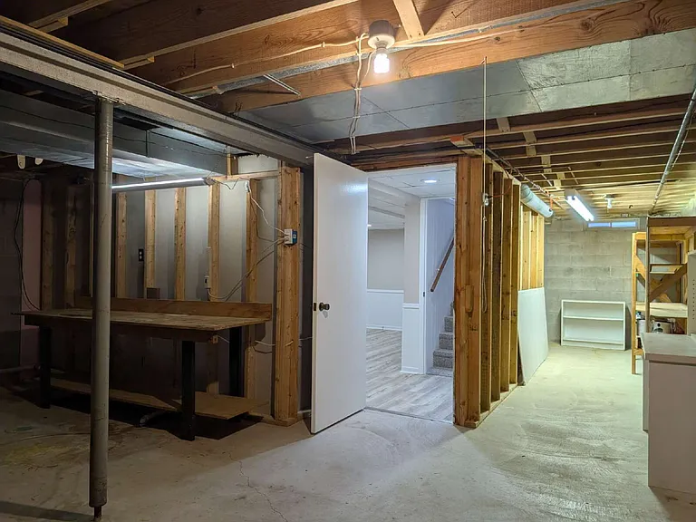 2408 S Gladys Ave — Photo 30