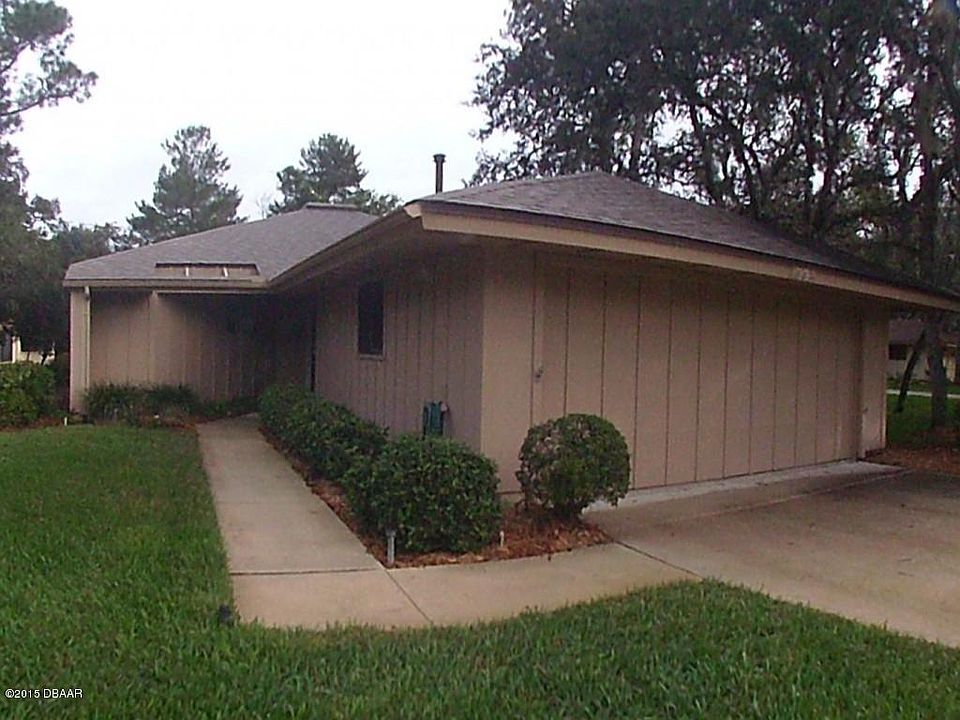 1st image of 733 Saint Andrews Cir