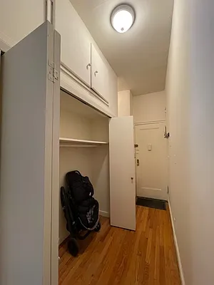 Rented by Cohen Smith Chang LLC | media 4